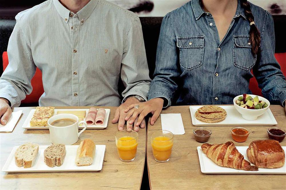 Ace Hotel Travel Fabregues - A9 Montpellier Sud Restaurant billede